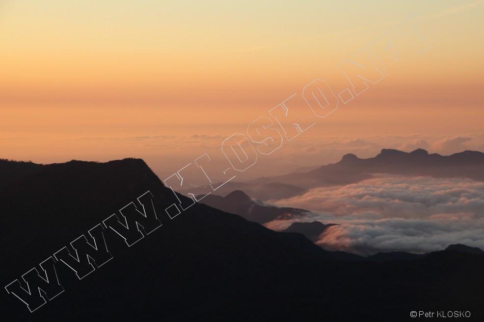 Detail - Sri Lanka 2015  Adams peak, vchod slunce