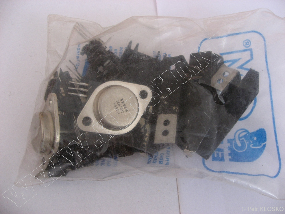 Detail - Bazar - elektronick� sou��stky � Stabiliz�tory nap�t�