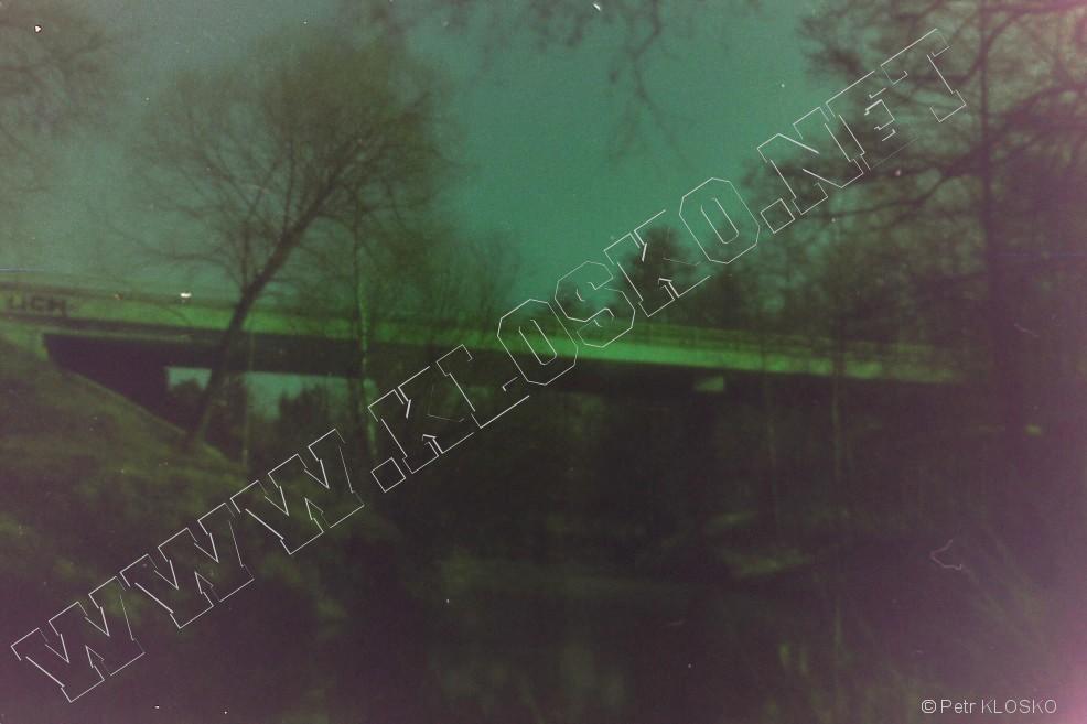 Detail - D�rkov� komora - fotky XII - Redscale - Historick� most p�es Kozsk� potok