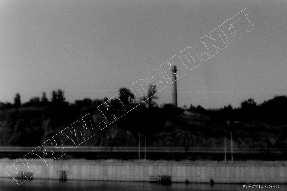 Detail - D�rkov� komora - fotky XXV - Podbaba a vlak