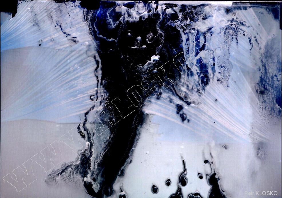 Detail - Solarografie � fotky IV � Dv� d�rky / Two pinholes