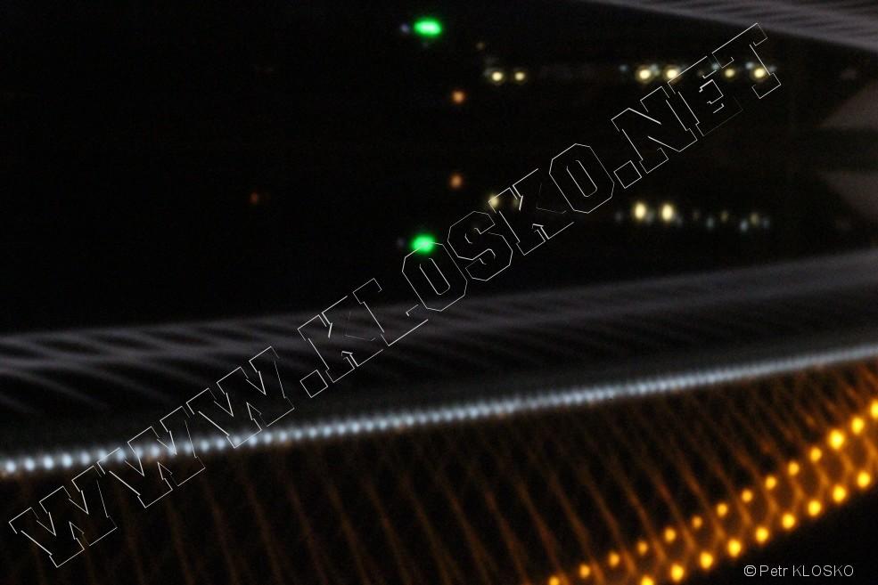 Detail - WPPD2015 - Trojsk� most, odlesk ve Vltav�
